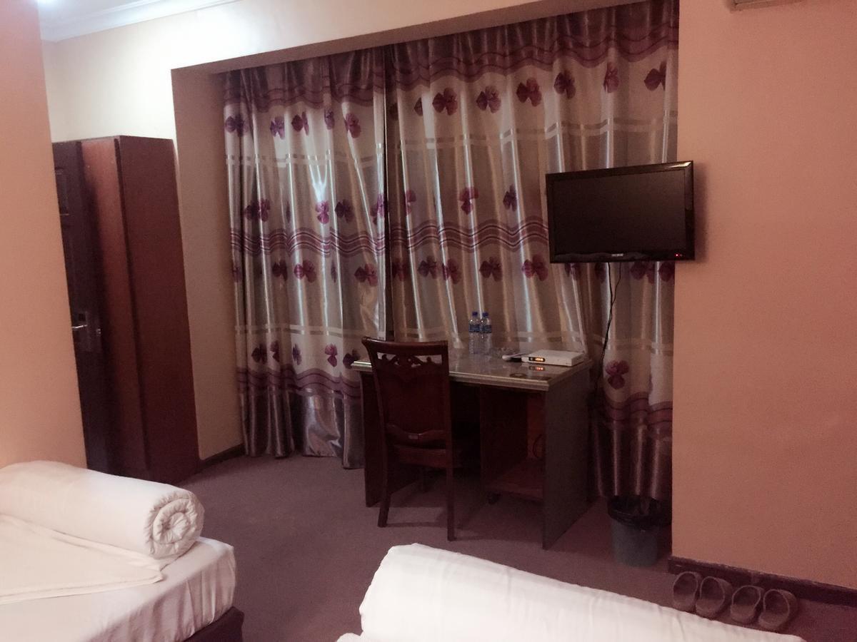 New Yuetan Hotel Dar es Salaam Extérieur photo